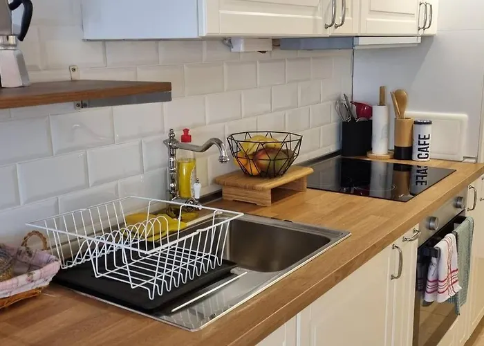 Apartment Bouganville - With Terrace & Shared Pool