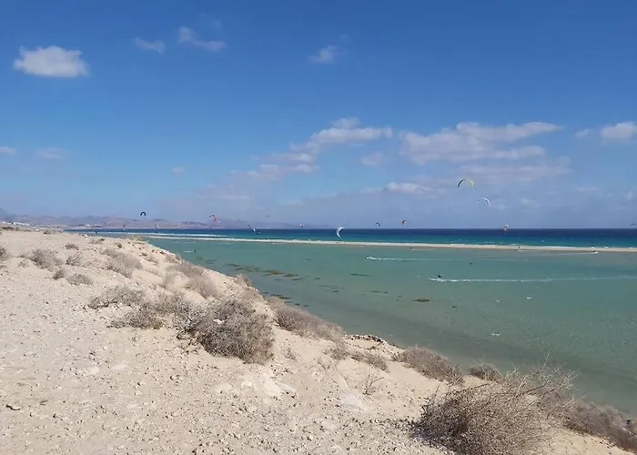 Bouganville - With Terrace & Shared Pool Apartmán