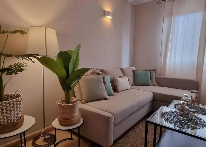 Bouganville - With Terrace & Shared Pool