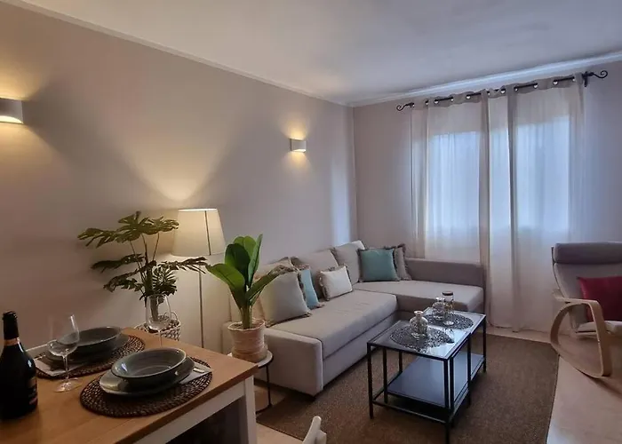 Bouganville - With Terrace & Shared Pool *