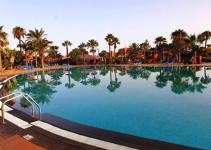 Bouganville - With Terrace & Shared Pool Apartamento Corralejo