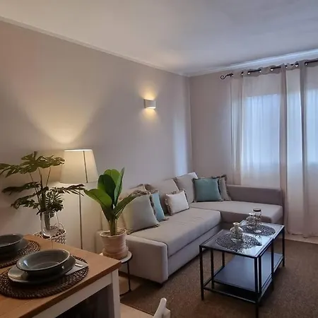 Bouganville - With Terrace & Shared Pool *